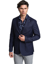 Travel 4 Seasons blazer