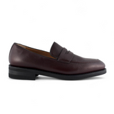 Loafer shoes in Bordeaux leather