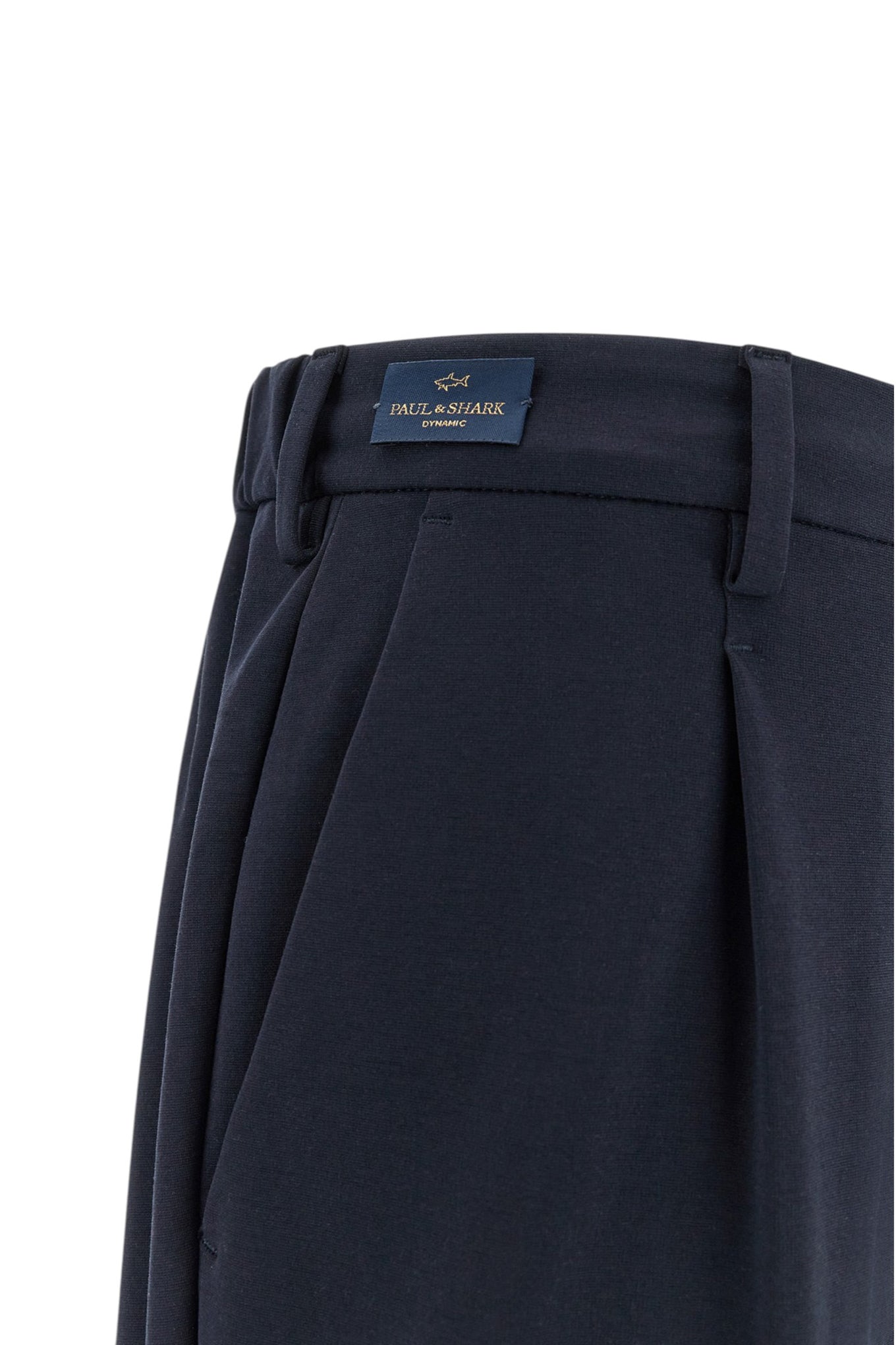 Dynamic chino trousers with pleats