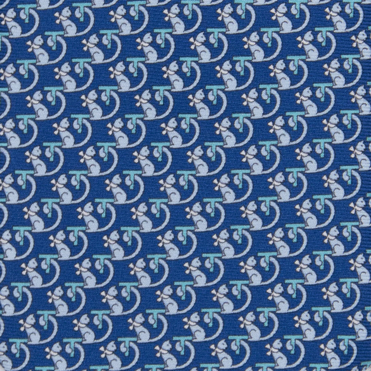 3-fold Silk Tie with Kitten Pattern in Light Blue - M49155