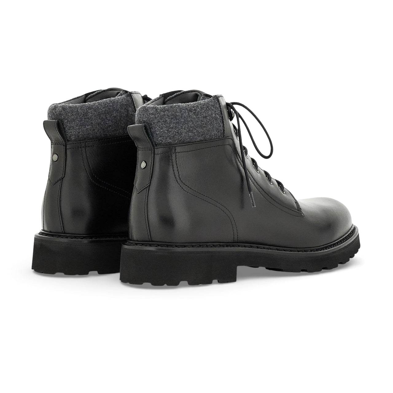 Black calfskin ankle boot with wool padded detail
