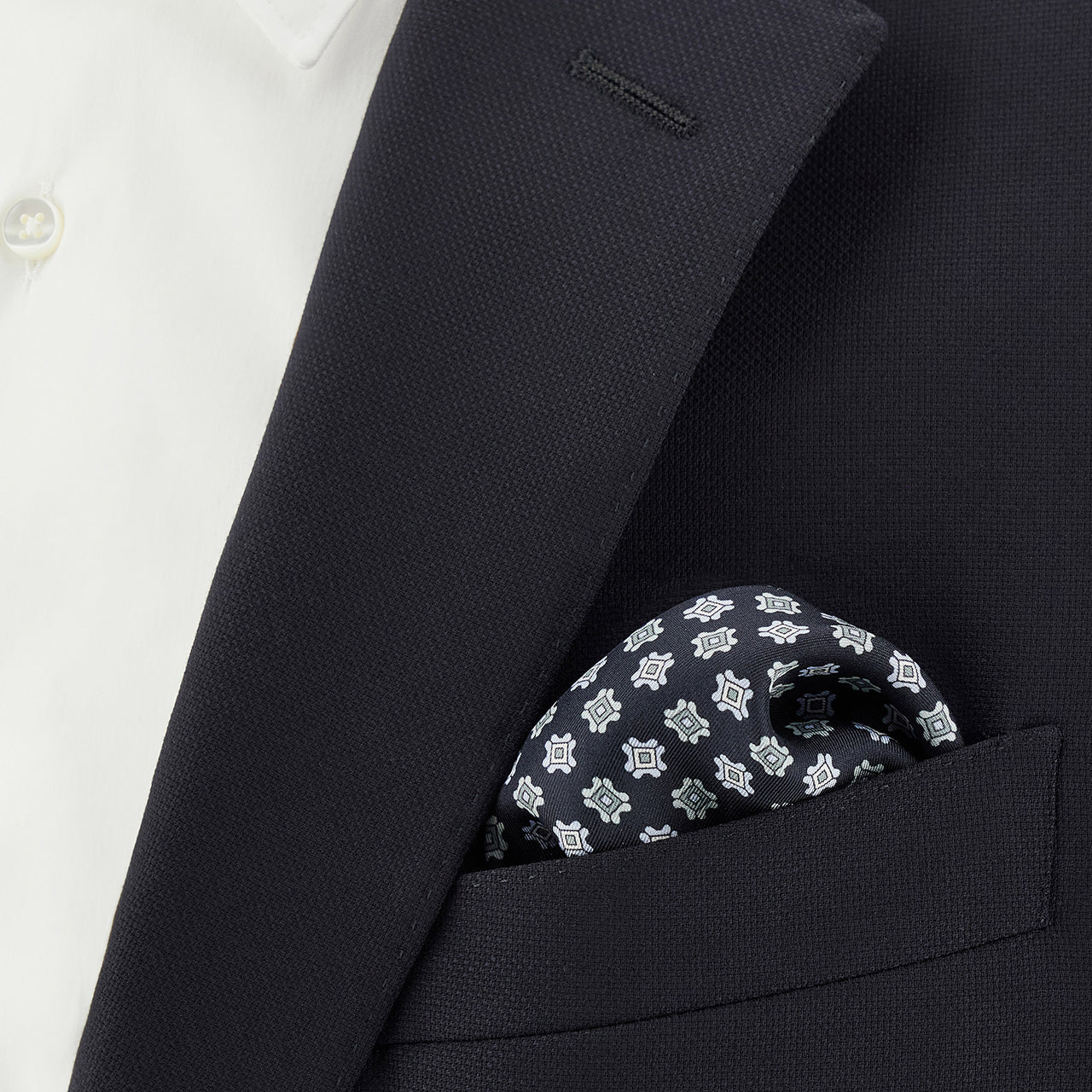 Blue pure silk pattered motif pocket square