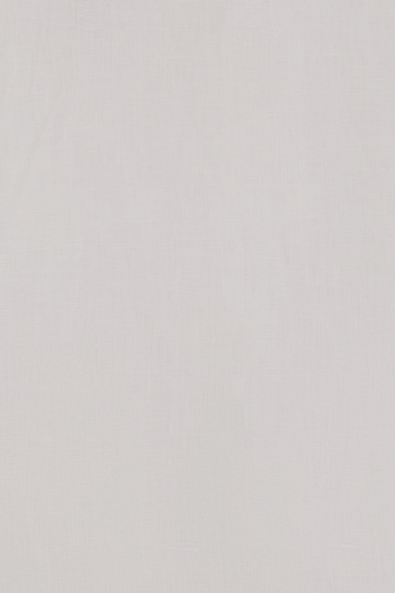 White linen regular-fit shirt with narrow pointed collar