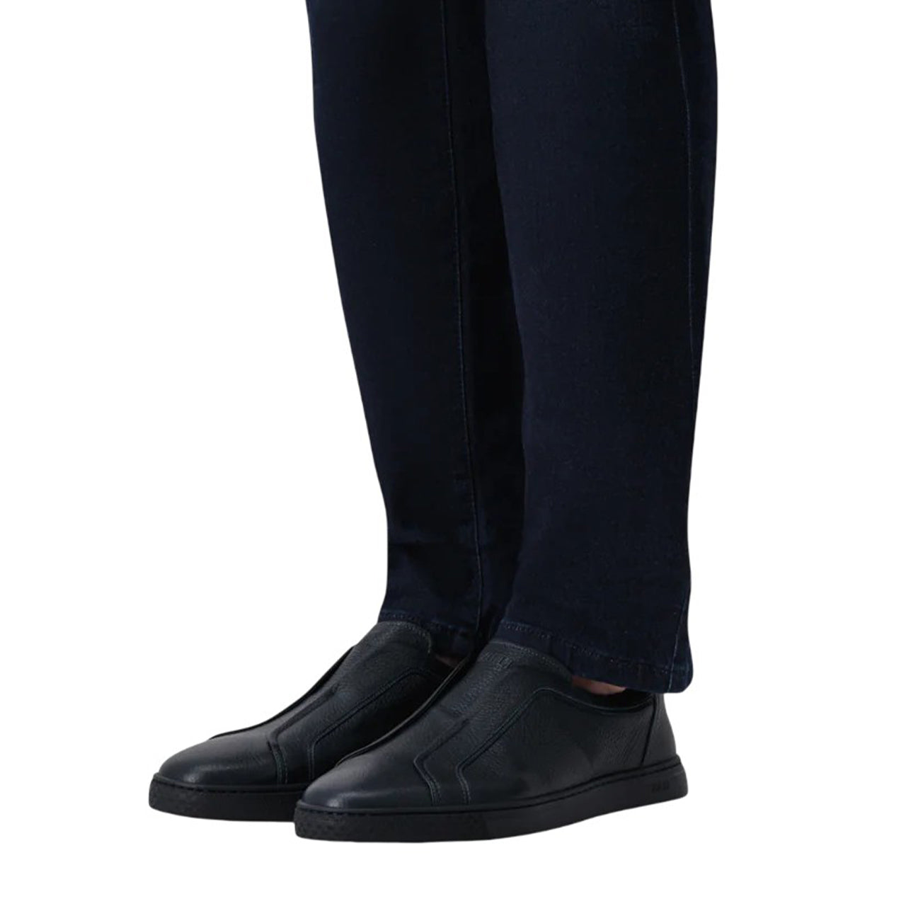 Laceless Slip On Sneakers