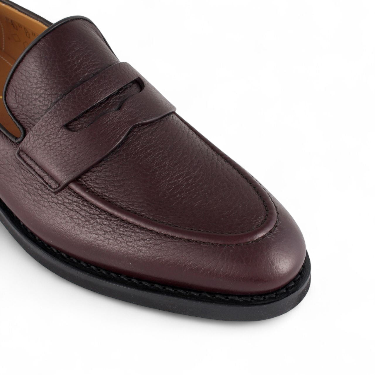 Loafer shoes in Bordeaux leather