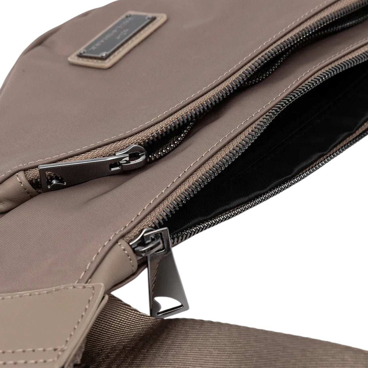 MENS WOVEN FABRIC HANDBAG